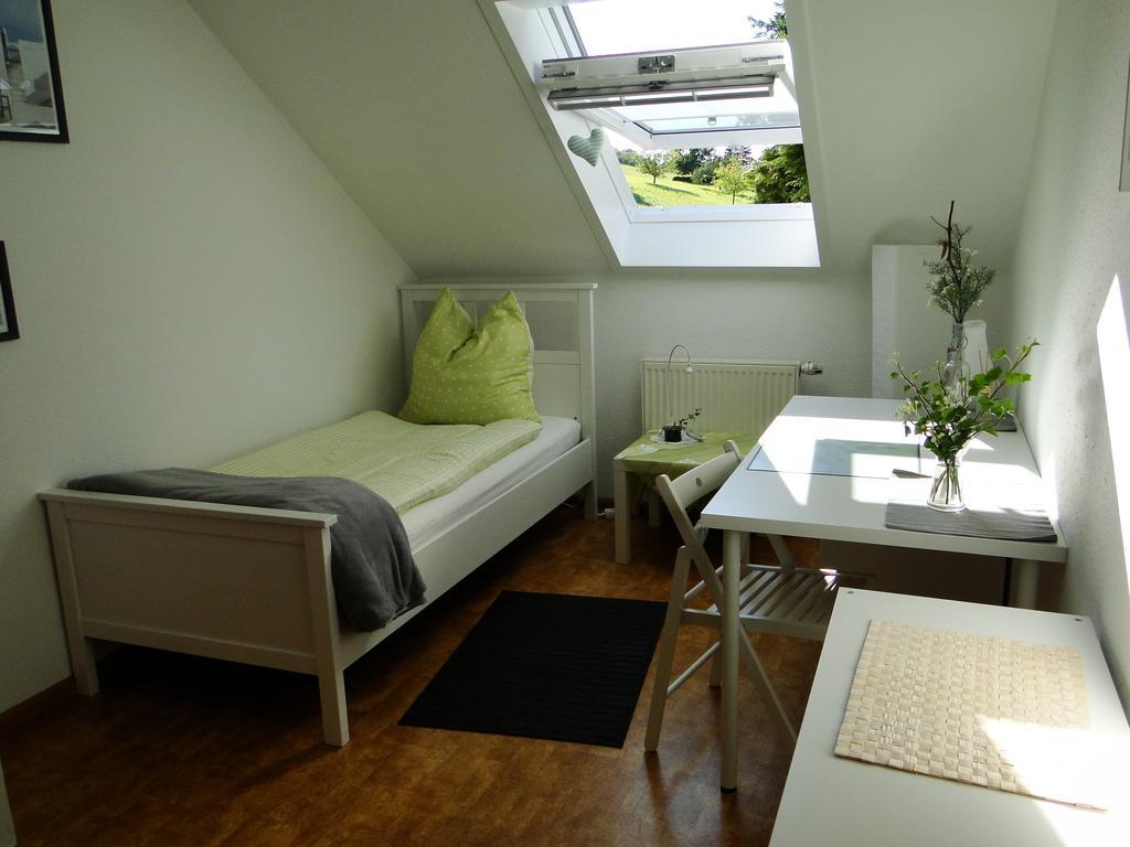 Ferienwohnung Hotte'S Huette Ettenheim Quarto foto